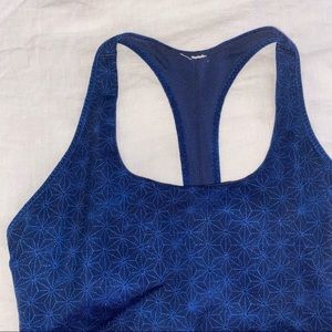 Lululemon Scoop Neck Tank with built in bra
